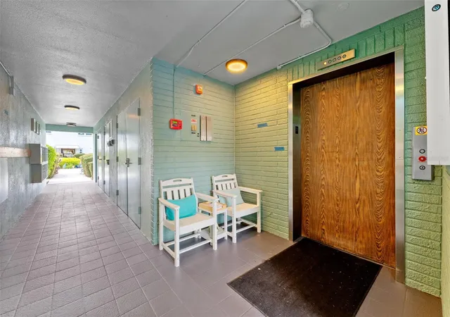 Photo 3 of Condo for sale at 5623 80th Street N #203, Saint Petersburg, FL 33709 | MLS# TB8547968 | Listing updated on 2026-10-02