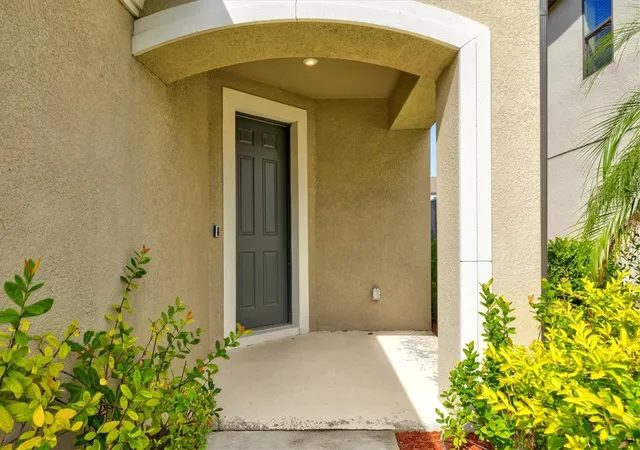 Photo 4 of Single family home for sale at 15233 Shady Palms Ln, Nokomis, FL 34275 | MLS# A4705875 | Listing updated on 2026-10-06