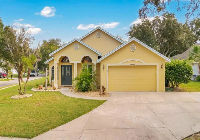 Photo 2 of Single family home for sale at 16848 Rockwell Hts Ln, Clermont, FL 34711 | MLS# O6441269 | Listing updated on 2026-10-23