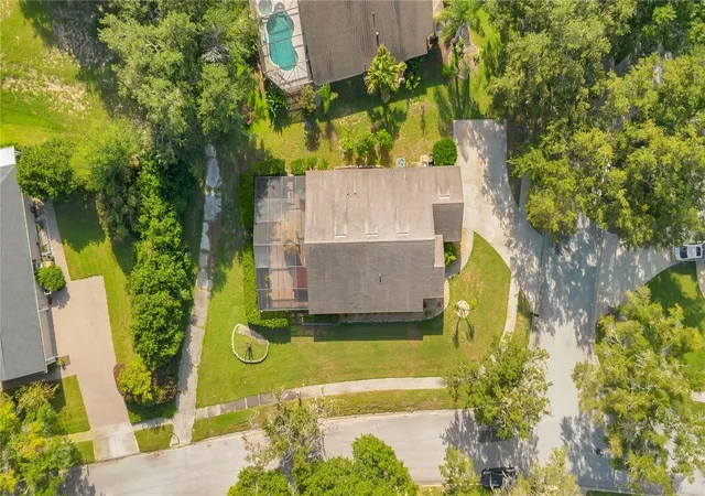 Photo 3 of Single family home for sale at 16848 Rockwell Hts Ln, Clermont, FL 34711 | MLS# O6441269 | Listing updated on 2026-10-23