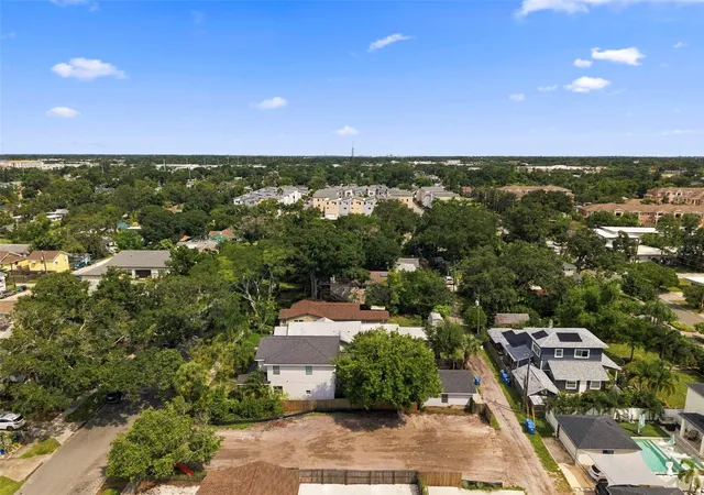 Photo 3 of Land for sale at 927 Yale St N, Saint Petersburg, FL 33713 | MLS# TB8547996 | Listing updated on 2026-09-28
