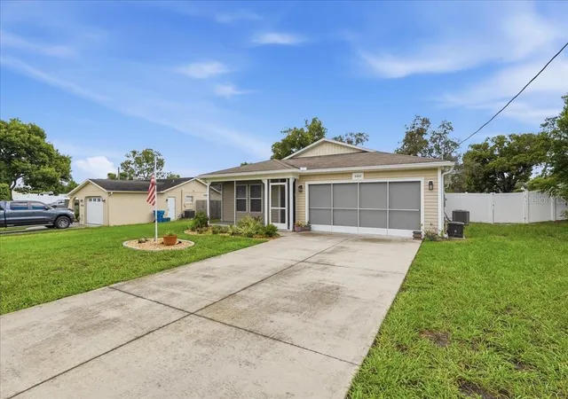Photo 3 of Single family home for sale at 6464 Toledo Rd, Spring Hill, FL 34606 | MLS# TB8547997 | Listing updated on 2026-09-26