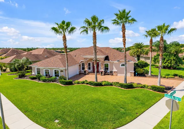 Photo 1 of Single family home for sale at 574 Luna Bella Ln, New Smyrna Beach, FL 32168 | MLS# NS1089234 | Listing updated on 2026-10-09