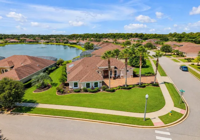Photo 4 of Single family home for sale at 574 Luna Bella Ln, New Smyrna Beach, FL 32168 | MLS# NS1089234 | Listing updated on 2026-10-09