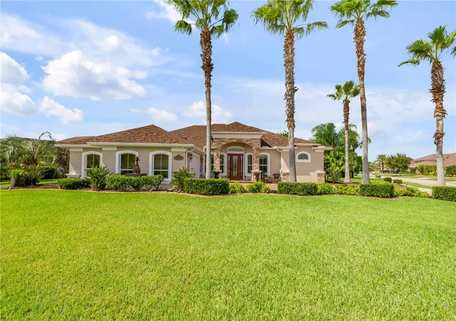Photo 1 of Single family home for sale at 574 Luna Bella Ln, New Smyrna Beach, FL 32168 | MLS# NS1089234 | Listing updated on 2026-10-09
