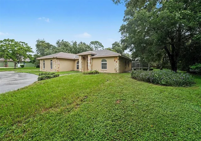 Photo 3 of Single family home for sale at 2736 Sequoyah Dr, Haines City, FL 33844 | MLS# TB8548013 | Listing updated on 2026-09-17