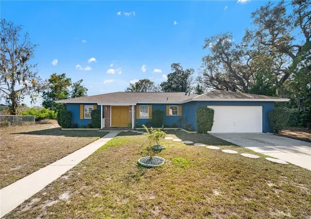 Photo 1 of Sale Pending at 6422 Fairlawn St, Spring Hill, FL 34606 | MLS# CC851569 | Listing updated on 2026-10-08