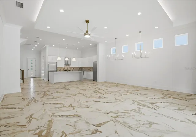 Photo 2 of Mansion for sale at 7626 Whitemarsh Way, Kissimmee, FL 34747 | MLS# O6441290 | Listing updated on 2026-10-01