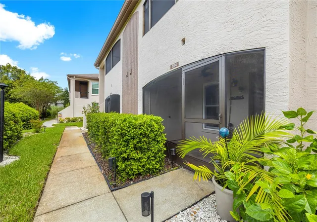 Listing Photo 4 - Condo for sale in building located at 3016 Bonaventure Cir, Palm Harbor, FL 34684 - Unit #104