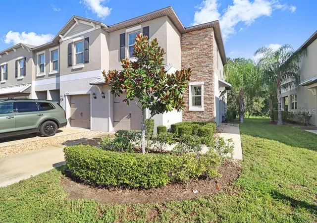 Photo 1 of Townhouse for sale at 9536 Pembrooke Pines Dr, Sun City Center, FL 33573 | MLS# TB8548034 | Listing updated on 2026-09-16