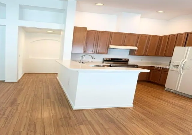 Photo 3 of Single family home for sale at 2931 Walnut Grv Ct, Holiday, FL 34691 | MLS# W7889473 | Listing updated on 2026-09-19