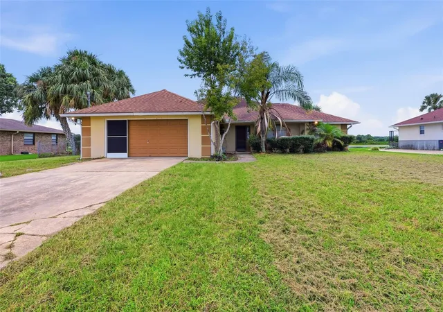 Photo 2 of Single family home for sale at 1096 Prescott Blvd, Deltona, FL 32738 | MLS# OM732148 | Listing updated on 2026-09-15