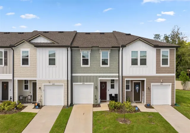 Photo 1 of Townhouse for sale at 6264 Bucket Ct, Gibsonton, FL 33534 | MLS# TB8548044 | Listing updated on 2026-10-04