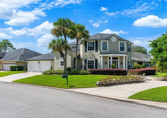 Photo 1 of Single family home for sale at 864 Bentley Green Cir, Winter Springs, FL 32708 | MLS# O6441314 | Listing updated on 2026-09-28