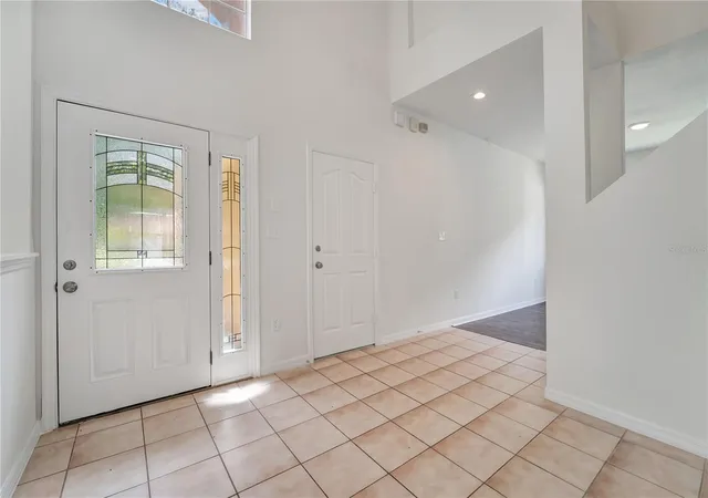 Photo 3 of Single family home for sale at 8218 Canary Cyn Way, Tampa, FL 33647 | MLS# O6441317 | Listing updated on 2026-10-05