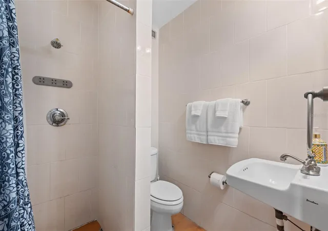 Photo 17 of Condo for sale at 10 Calle Amapola #5, Carolina, PR 00979 | MLS# PR9124125 | Listing updated on 2026-09-12