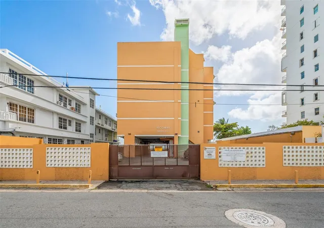 Photo 3 of Condo for sale at 10 Calle Amapola #5, Carolina, PR 00979 | MLS# PR9124125 | Listing updated on 2026-09-12