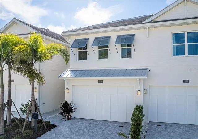 Photo 3 of Sale Pending at 1929 Hillsong Ter, Palm Harbor, FL 34683 | MLS# A4705892 | Listing updated on 2026-09-13