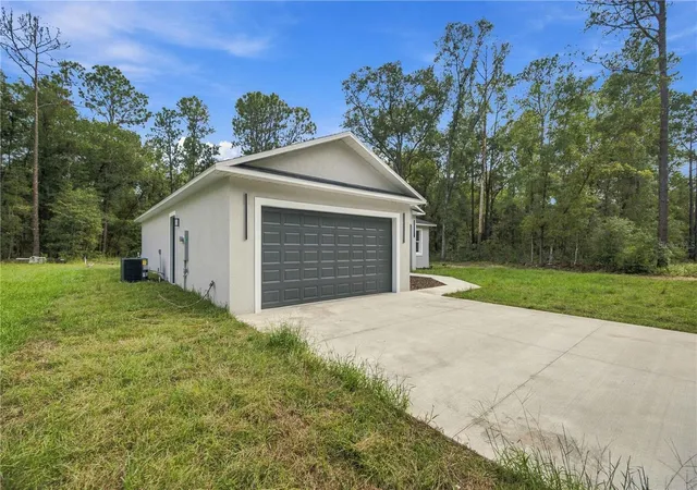 Photo 3 of Single family home for sale at 15696 SW 40th Place Rd, Ocala, FL 34481 | MLS# OM732150 | Listing updated on 2026-09-13