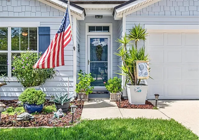 Photo 3 of Single family home for sale at 127 Fairway Ct, Bunnell, FL 32110 | MLS# FC321415 | Listing updated on 2026-09-19