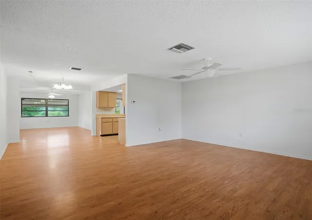 Photo 4 of Single family home for sale at 2363 Glenridge Dr, Spring Hill, FL 34609 | MLS# TB8548067 | Listing updated on 2026-09-14