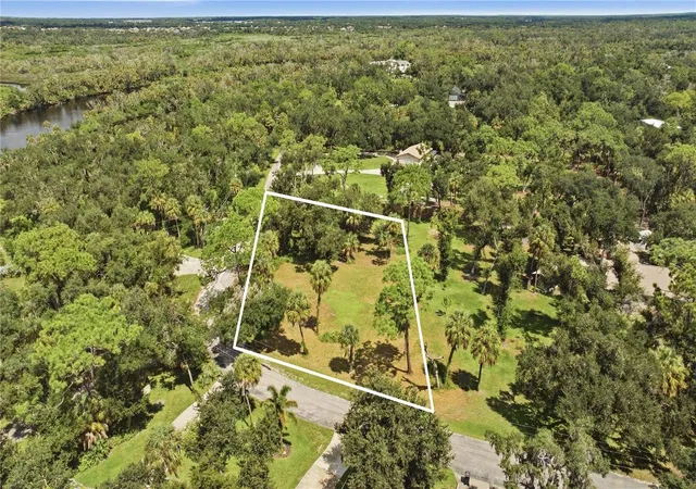 Photo 1 of Land for sale at 1179 Mill Crk Rd, Bradenton, FL 34212 | MLS# A4705898 | Listing updated on 2026-09-19