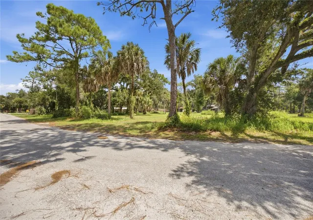 Photo 3 of Land for sale at 1179 Mill Crk Rd, Bradenton, FL 34212 | MLS# A4705898 | Listing updated on 2026-09-19