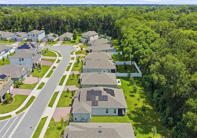 Photo 3 of Single family home for sale at 1656 Andover Ridge Dr, Deland, FL 32720 | MLS# OM732152 | Listing updated on 2026-10-06