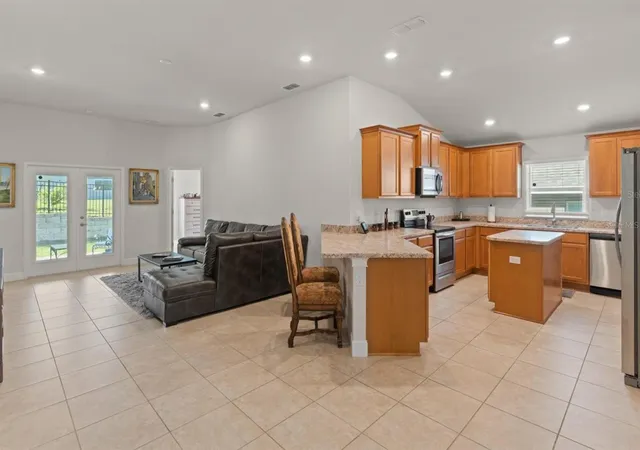 Photo 3 of Single family home for sale at 636 Tanaro Ln, Haines City, FL 33844 | MLS# S5157443 | Listing updated on 2026-09-13