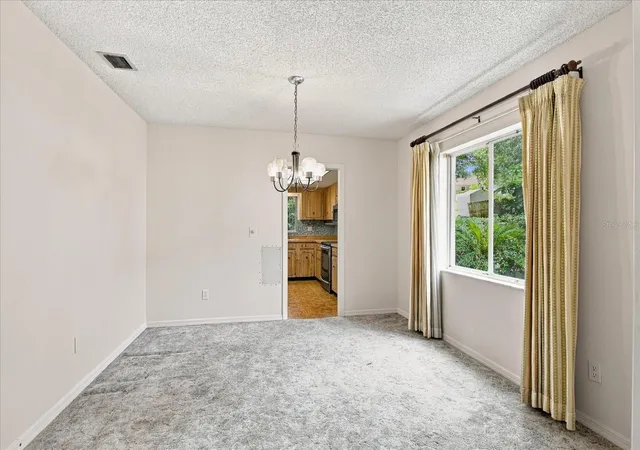Photo 3 of Single family home for sale at 528 E Hillcrest, Altamonte Springs, FL 32701 | MLS# O6441338 | Listing updated on 2026-10-03