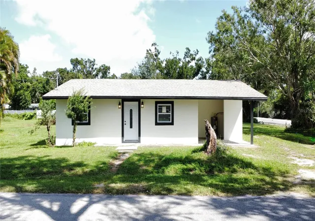Photo 1 of Single family home for sale at 3319 12th Street Ct E, Bradenton, FL 34208 | MLS# A4705902 | Listing updated on 2026-09-14