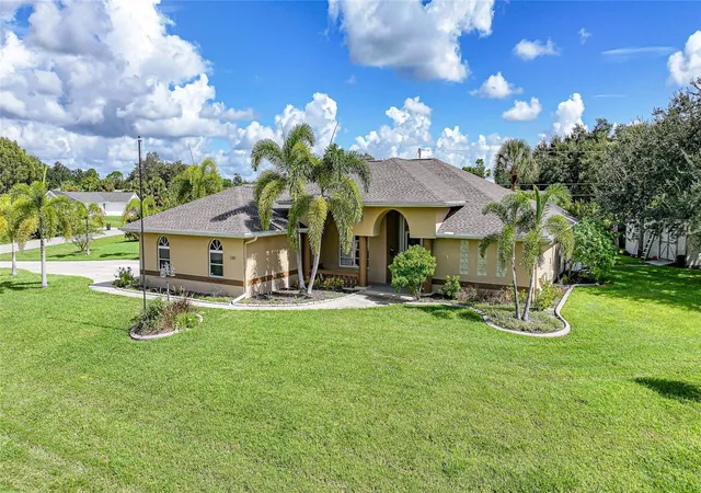 Photo 2 of Single family home for sale at 2320 Bendway Dr, Port Charlotte, FL 33948 | MLS# D6148748 | Listing updated on 2026-10-14