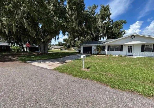 Photo 2 of Single family home for sale at 890 W White Birch Ln, Bartow, FL 33830 | MLS# B4902374 | Listing updated on 2026-09-13