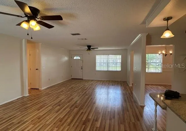 Photo 4 of Single family home for sale at 890 W White Birch Ln, Bartow, FL 33830 | MLS# B4902374 | Listing updated on 2026-09-13