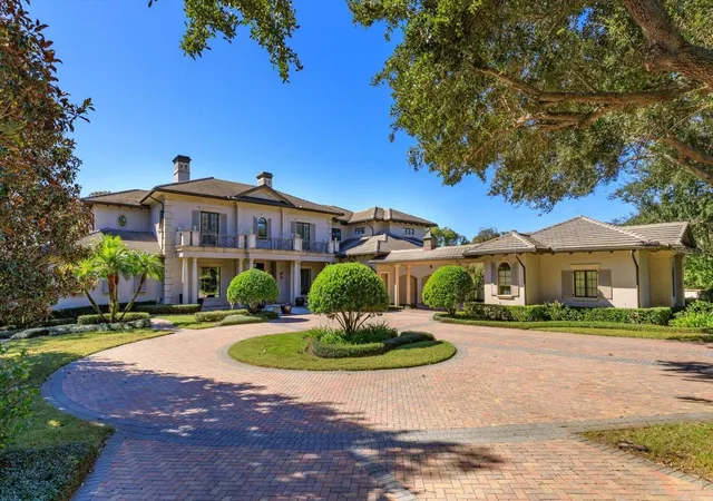 Photo 1 of Mansion for sale at 5192 Vardon Dr, Windermere, FL 34786 | MLS# O6441344 | Listing updated on 2026-09-18