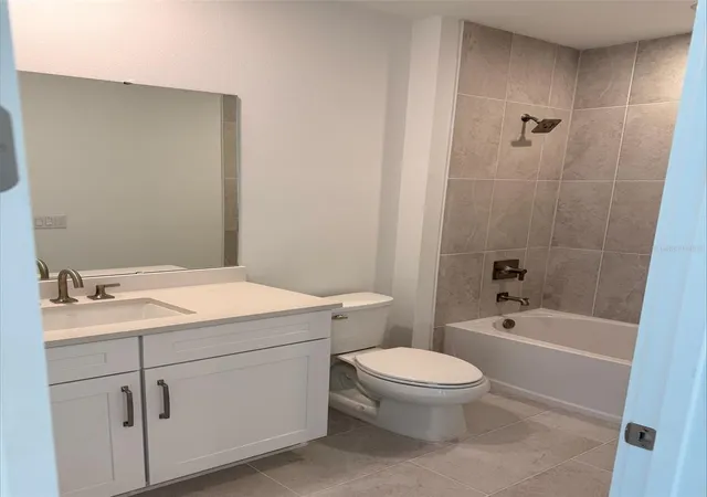 Photo 18 of Townhouse for sale at 9148 Sinatra Ln, Orlando, FL 32827 | MLS# O6441347 | Listing updated on 2026-09-13