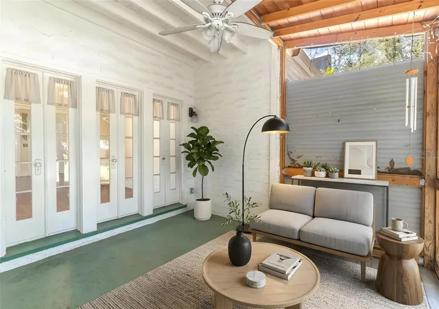 Photo 3 of Single family home for sale at 528 S 8th Street, Lake Wales, FL 33853 | MLS# L4965018 | Listing updated on 2026-09-19