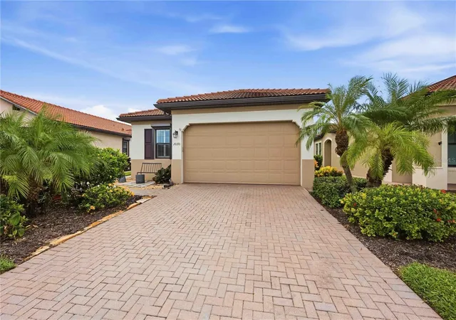 Photo 1 of Single family home for sale at 10393 Crooked Crk Dr, Venice, FL 34293 | MLS# N6145728 | Listing updated on 2026-10-20