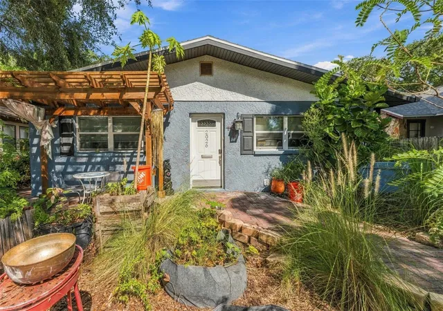 Photo 1 of Single family home for sale at 2026 10th Street S, Saint Petersburg, FL 33705 | MLS# TB8548096 | Listing updated on 2026-09-18