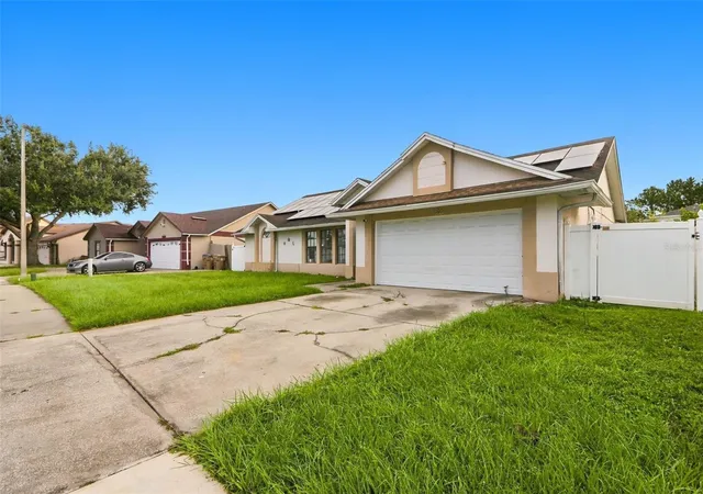 Photo 2 of Single family home for sale at 247 Competition Dr, Kissimmee, FL 34743 | MLS# O6441348 | Listing updated on 2026-09-18