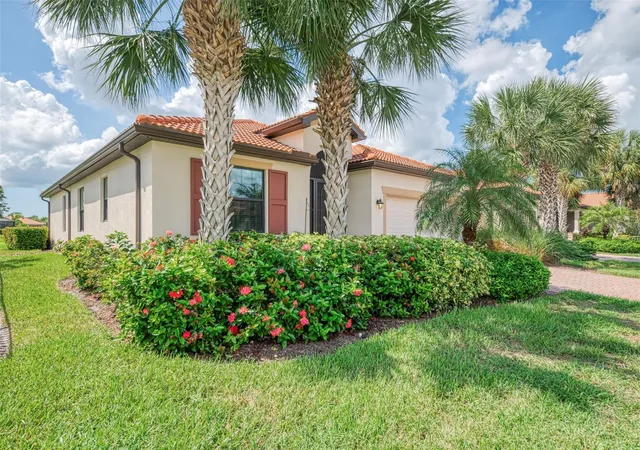Photo 1 of Single family home for sale at 9845 Hilltop Dr, Venice, FL 34292 | MLS# N6145729 | Listing updated on 2026-09-21