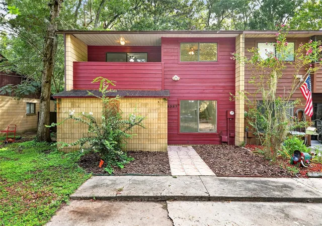 Townhouse for sale at 4327 SW 67th Terrace, GAINESVILLE, FL 32608 | MLS# O6441350