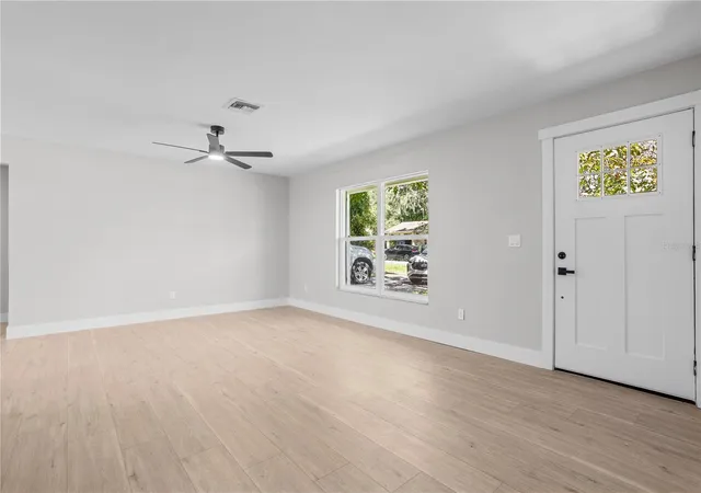 Photo 3 of Single family home for sale at 2216 NE 36th Place, Ocala, FL 34479 | MLS# O6441359 | Listing updated on 2026-09-16