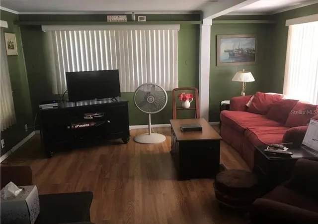 Photo 3 of Manufactured home for sale at 615 51st Avenue W, Bradenton, FL 34207 | MLS# A4705911 | Listing updated on 2026-09-13