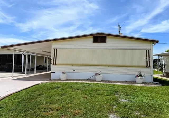 Manufactured home for sale at 814 Turf, VENICE, FL 34285 | MLS# N6145730