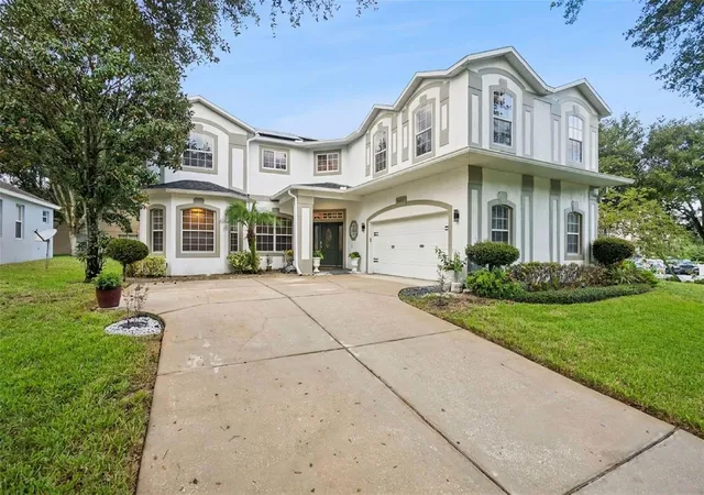 Photo 1 of Single family home for sale at 2013 Clapper Trl, Apopka, FL 32703 | MLS# O6441363 | Listing updated on 2026-09-14