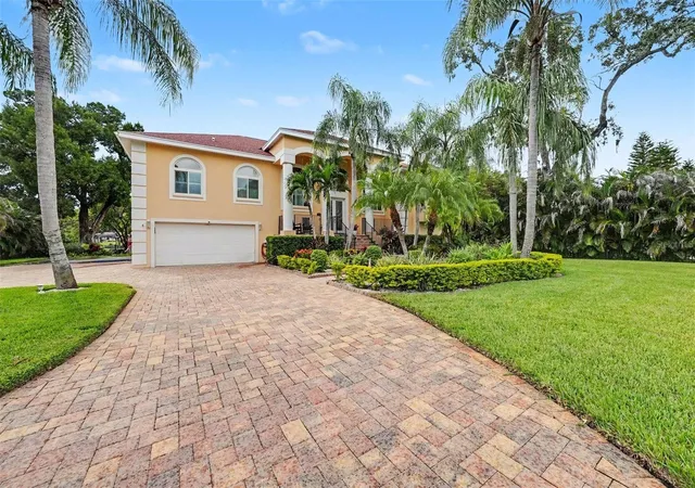 Photo 2 of Single family home for sale at 1021 W Henry Ave, Tampa, FL 33604 | MLS# TB8548113 | Listing updated on 2026-09-21