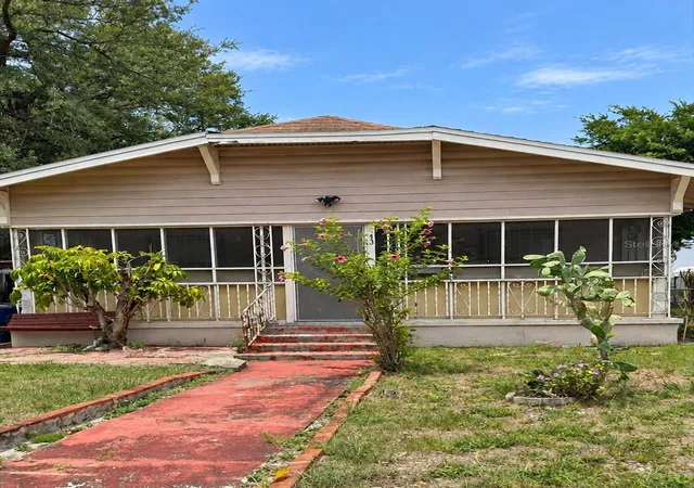 Photo 1 of Multi family home for sale at 413 W Amelia Ave, Tampa, FL 33602 | MLS# TB8548127 | Listing updated on 2026-09-20
