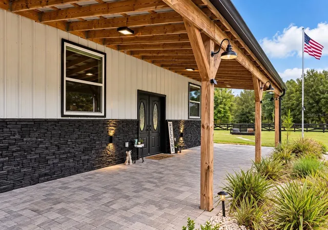 Photo 4 of Single family home for sale at 10225 Judy Rd, Dover, FL 33527 | MLS# TB8548128 | Listing updated on 2026-09-18