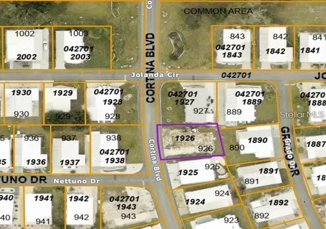 Photo 1 of Land for sale at 926 Cortina Blvd, Venice, FL 34285 | MLS# A4705914 | Listing updated on 2026-09-27